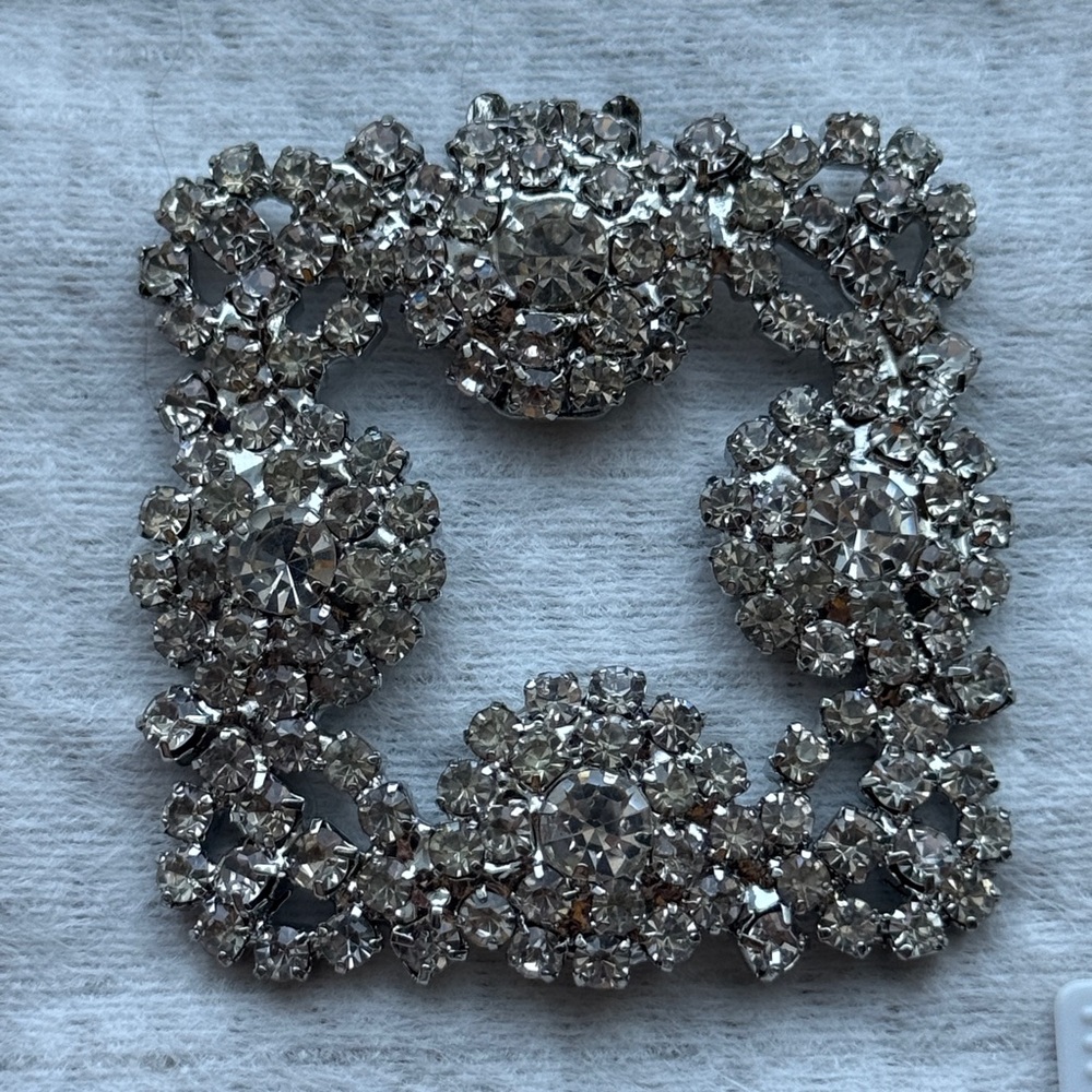 Square rhinestone shoe clips